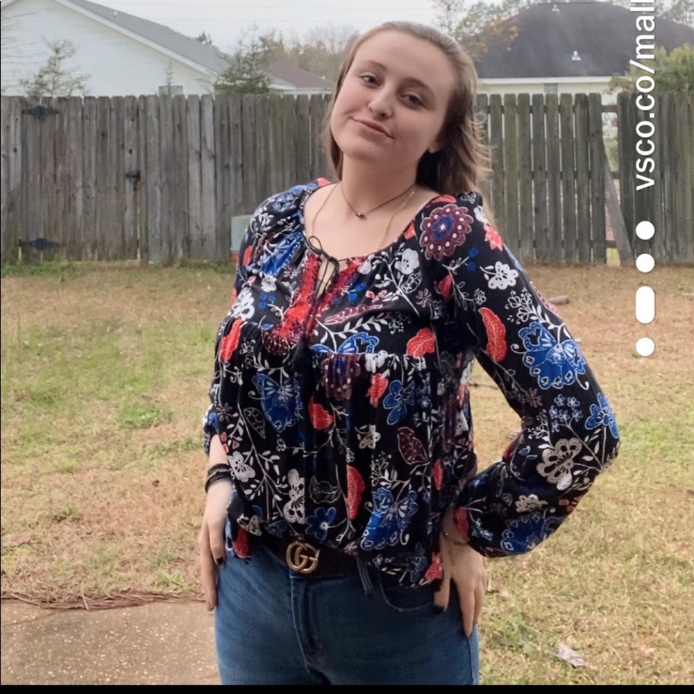 Old Navy Black Blouse!
